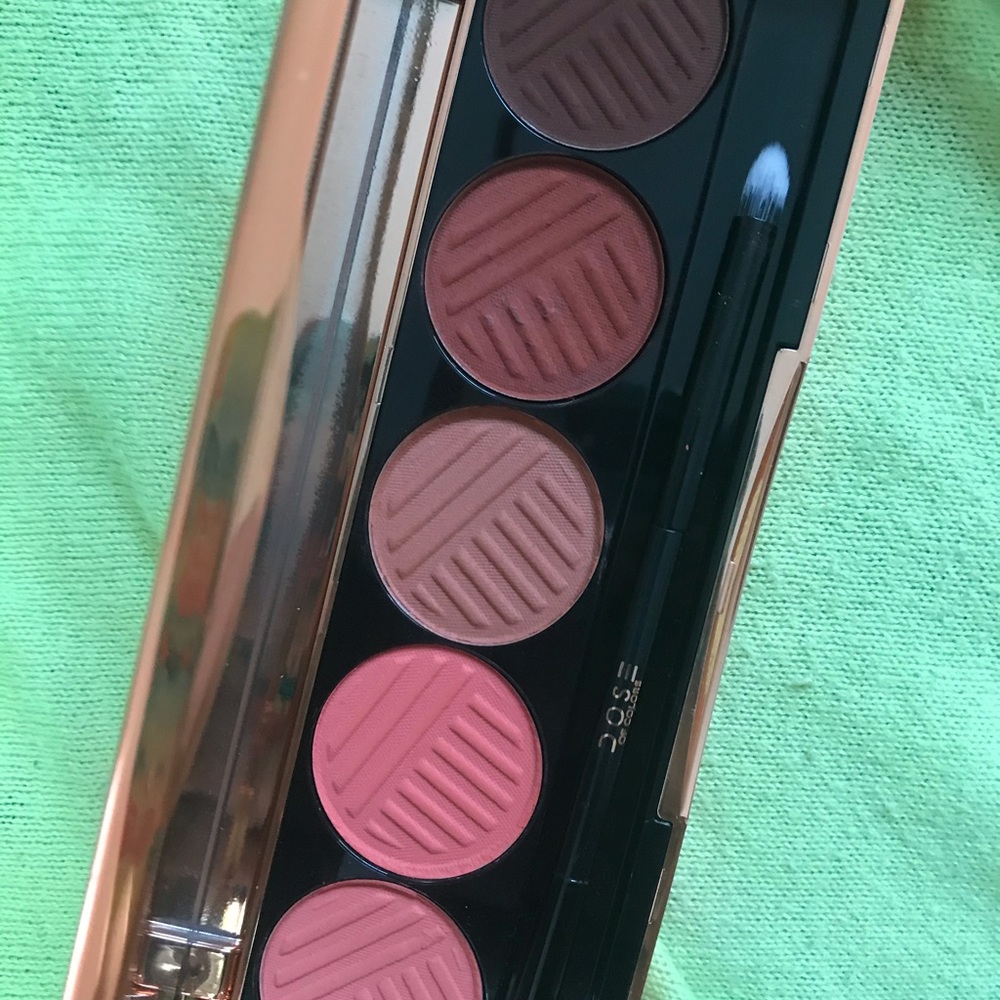 Brown shadow palette